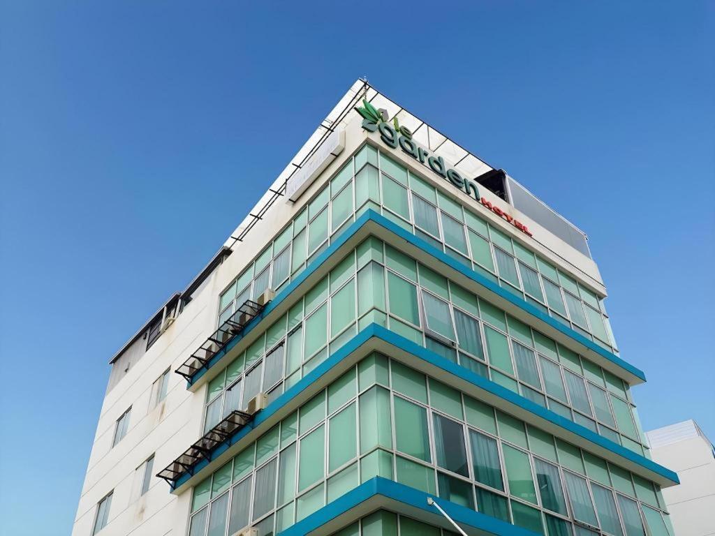 Le Garden Hotel Kota Kemuning Shah Alam Exterior photo