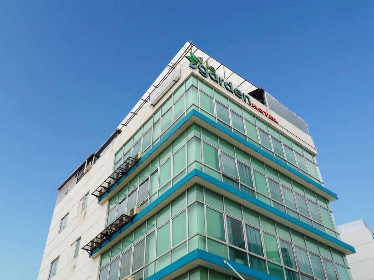 Le Garden Hotel Kota Kemuning Shah Alam Exterior photo